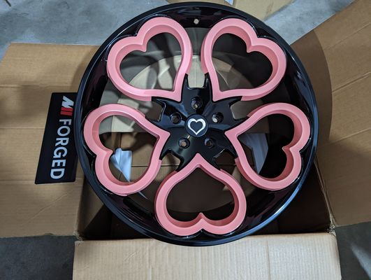 چرخ های قلب و چرخ های جعل شده برای مینی کوپر