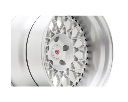 چرخ‌های نقره‌ای مات 3 تکه Vossen ERA-1 برای BMW E46 M3