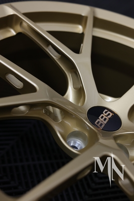 BBS FI R چرخ های طلای تخته شده سفارشی برای آئودی R8 در دسترس است