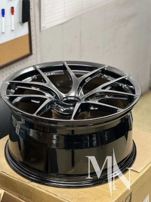 BBS FI R برای BMW M2 E92 M3 F80 چرخ های نقره ای هایپربند شده سفارشی در دسترس است