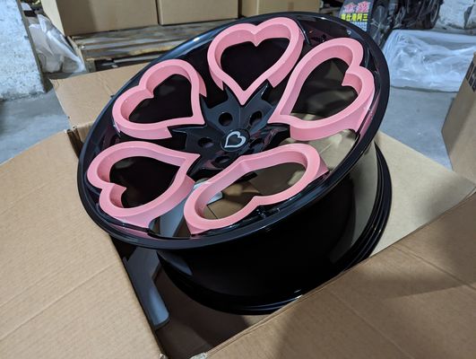 چرخ های قلب و چرخ های جعل شده برای مینی کوپر