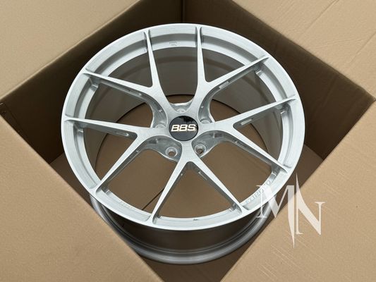 BBS FI R چرخ های نقره برش شده