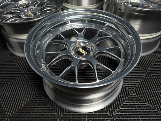 BBS LM کروم نقره ای برای نیسان GTR R35